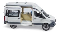 Bruder Mercedes-Benz Sprinter Camping mit Fahrer